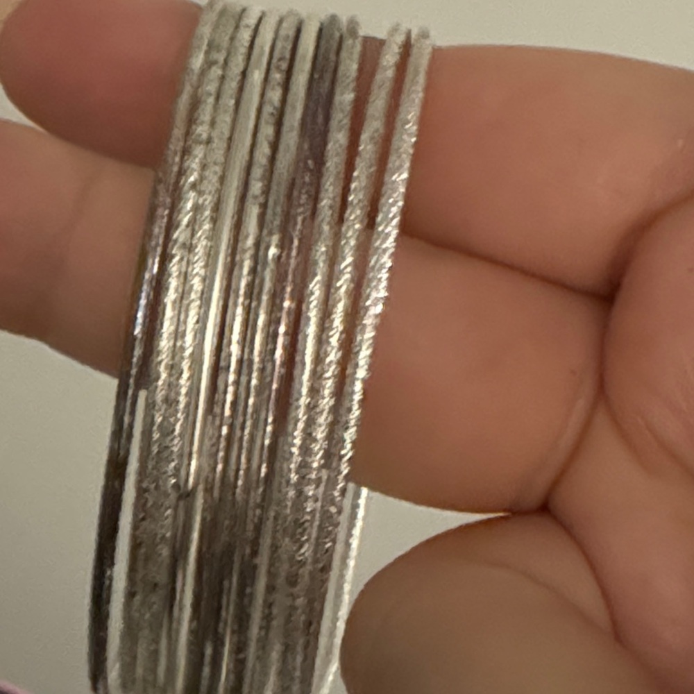 Elegant Silver Bangle Set - Picture 3 of 4